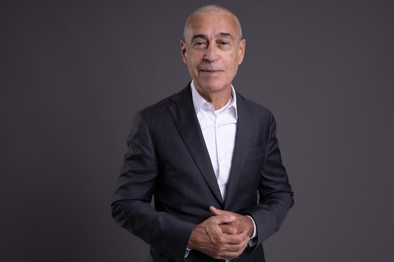 Dr. Gilberto