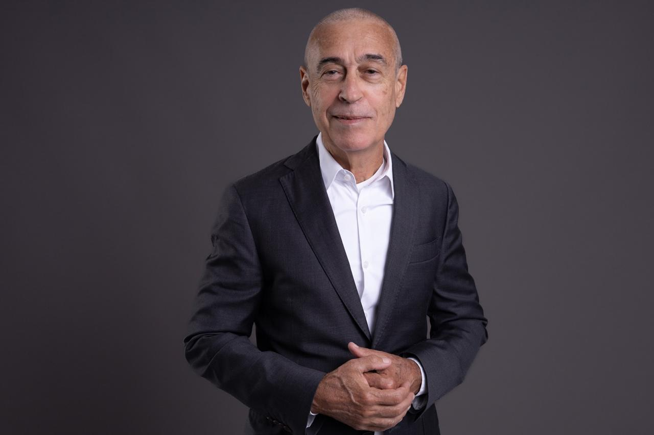 Dr. Gilberto